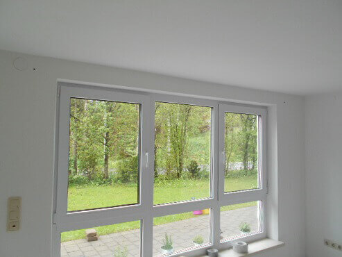 So werden Sie Feuchtigkeit an Fenster auch ohne Austausch los -  Bauabdichtung Ulrich GmbH & Co. KG - Füssen