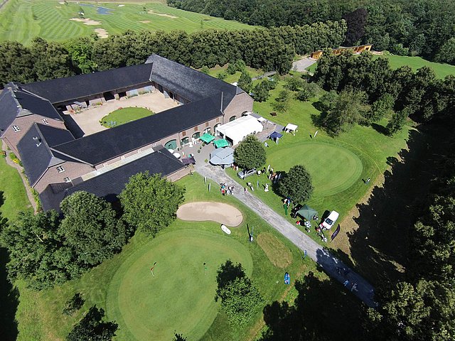 Golfclub Renneshof Willich - Anrath - Abdichtungstechnik Morscheck saniert Feuchte Wände mit Horizontalsperre