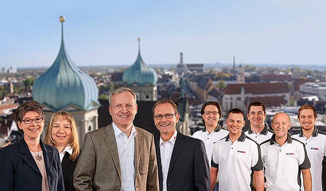 Das ISOTEC-Team Augsburg wünscht ein schönes Weihnachtsfest ISOTEC-Team in Augsburg
