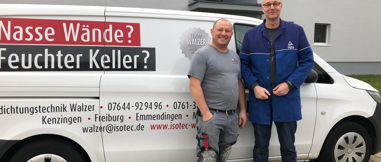 Prüfung vom TÜV Rheinland Viktor Huss mit Prüfer Herr Nolden