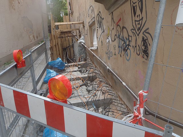 Altstadtbaustelle in Augsburg - Verbau und Absicherung der ISOTEC-Außenabdichtung und Horizontalsperre Augsburg - Verbau und Absicherung der ISOTEC-Außenabdichtung und Horizontalsperre
