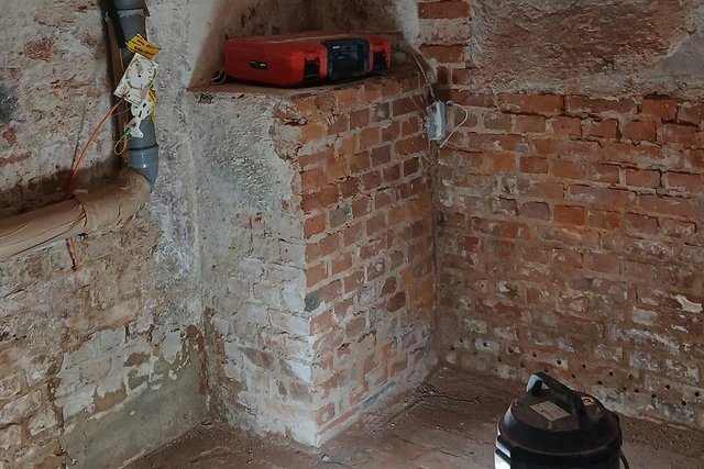 Kellerraum vor der Sanierung