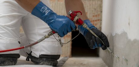 Injiziertes Spezialharz verhindert eindringen von Wasser