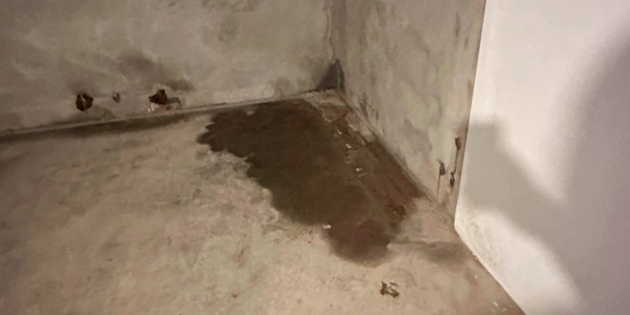 Wassereintritt in Betonkeller über die Wand-Sohlen-Fuge