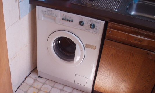 Wasserschaden durch defekte Waschmaschine