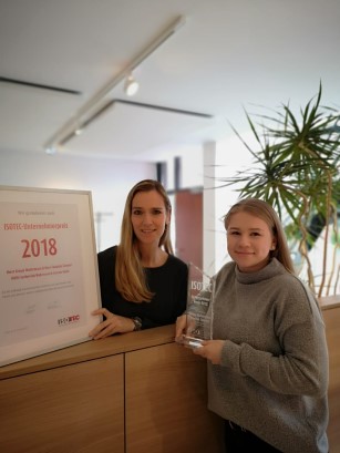 Zum 4. Mal in Folge - Der ISOTEC Unternehmerpreis Zum 4. Mal in Folge - Der ISOTEC Unternehmerpreis