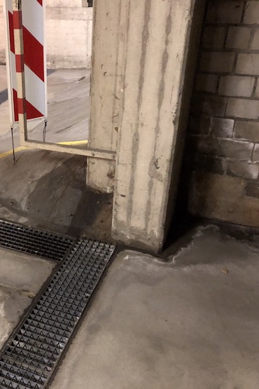 Feuchte Tiefgarage in Ratingen