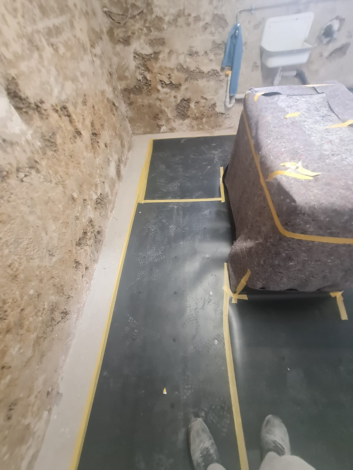 Putzabplatzungen und Feuchtigkeit
