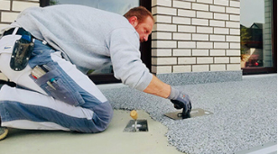 Balkonsanierung mit ISOTEC-Flüssigkunststoff Balkonsanierung mit ISOTEC-Flüssigkunststoff