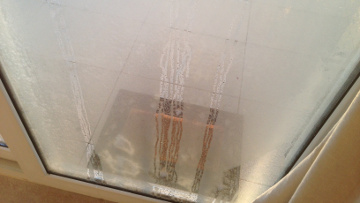 Kondenswasser am Fenster durch schlechtes Lüftungsverhalten