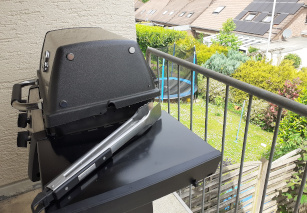 Grillzange als wichtiges Grillwerkzeug Grillzange als wichtiges Grillwerkzeug