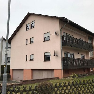 Mehrfamilienhaus Mauer