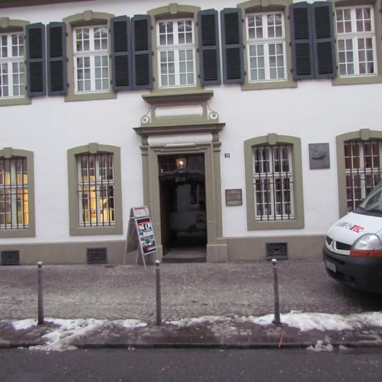 Öffentliches Gebäude Trier